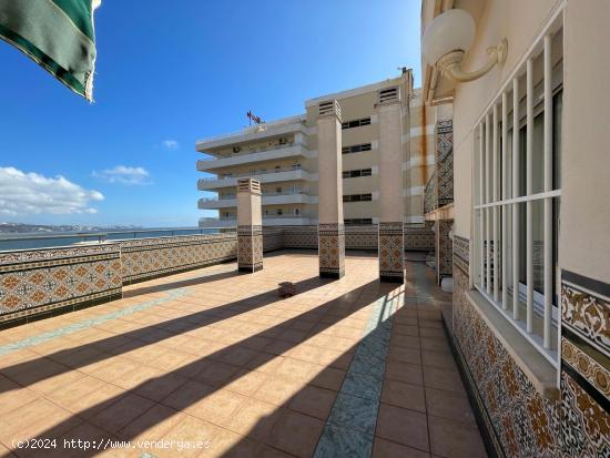 Espectacular Ático a 50m  de la  playa en Fuengirola - MALAGA