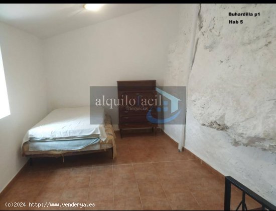 SE VENDE CASA EN HIGUERUELA/ 5 DORMITORIOS/ 58000€