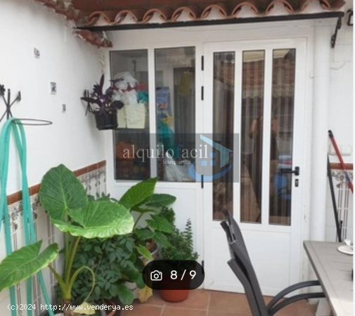 SE VENDE CASA EN ALBOREA CON PATIO Y BARBACOA POR 8000€