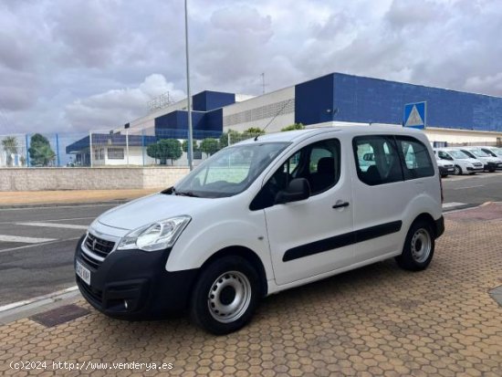 PEUGEOT Partner en venta en AlcalÃ¡ de GuadaÃ­ra (Sevilla) - AlcalÃ¡ de GuadaÃ­ra