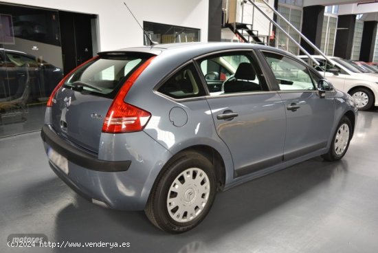 Citroen C4 1.6 16v LX de 2006 con 204.000 Km por 3.000 EUR. en Madrid