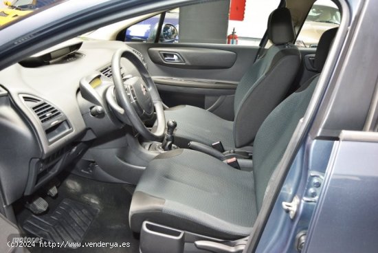 Citroen C4 1.6 16v LX de 2006 con 204.000 Km por 3.000 EUR. en Madrid