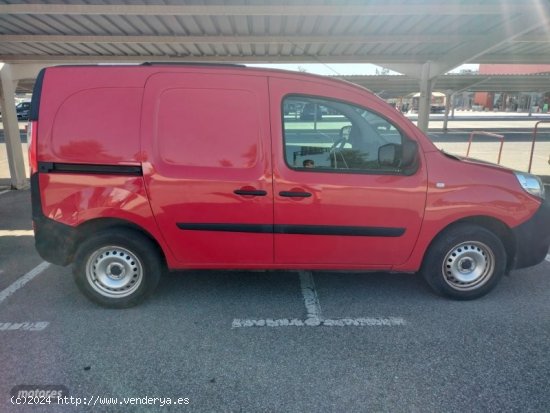 Renault Kangoo Kangoo de 2017 con 140.800 Km por 7.000 EUR. en Cordoba