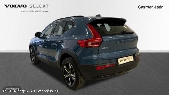 Volvo XC40 XC40 Plus, B3 mild hybrid, Gasolina, Dark de 2023 con 35.031 Km por 37.900 EUR. en Jaen