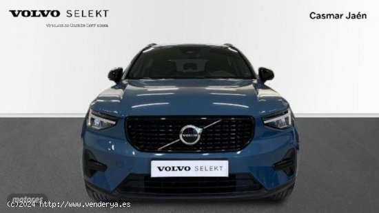 Volvo XC40 XC40 Plus, B3 mild hybrid, Gasolina, Dark de 2023 con 35.031 Km por 37.900 EUR. en Jaen