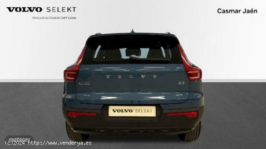 Volvo XC40 XC40 Plus, B3 mild hybrid, Gasolina, Dark de 2023 con 35.031 Km por 37.900 EUR. en Jaen