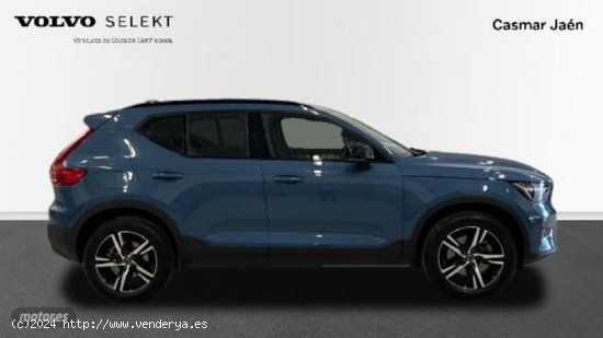 Volvo XC40 XC40 Plus, B3 mild hybrid, Gasolina, Dark de 2023 con 35.031 Km por 37.900 EUR. en Jaen