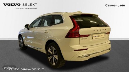 Volvo XC 60 XC60 Recharge Plus, T6 plug-in hybrid eAWD, Electrico/Gasolina, Bright de 2023 con 14.50