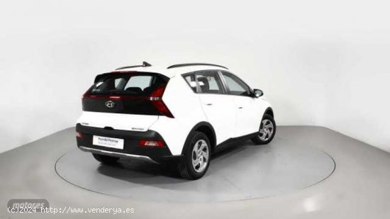 Hyundai Bayon 1.2 MPI Klass de 2023 con 8.588 Km por 16.800 EUR. en Barcelona