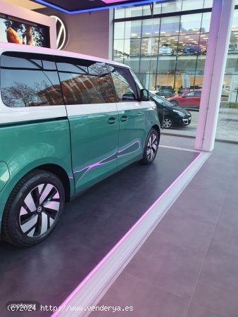 Volkswagen ID. BUZZ ID Buzz PRO Automatico de 2023 con 600 Km por 57.590 EUR. en Barcelona