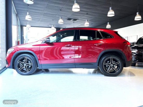 Mercedes Clase GLA GLA 200d AMG de 2023 con 3.900 Km por 46.890 EUR. en Barcelona