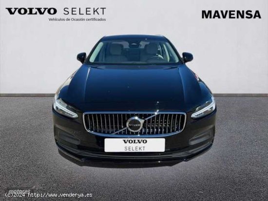 Volvo S 90 S90 Momentum Pro, B4 mild hybrid (gasolina) de 2022 con 27 Km por 45.900 EUR. en Badajoz