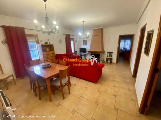 SE ALQUILA CHALET EN ZONA PEÑA LAS ÁGUILAS!! - ALICANTE