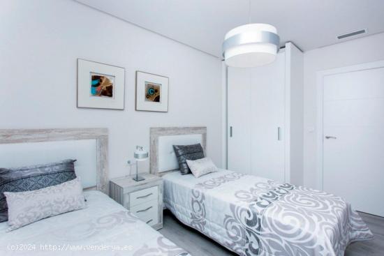 Residencial con piscina, sauna y gimnasio - ALICANTE