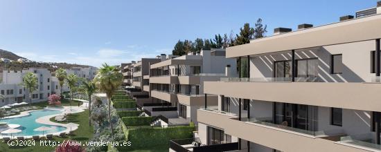 APARTAMENTO OBRA NUEVA EN PRIMERA LÍNEA DE GOLF EN CASARES COSTA - MALAGA