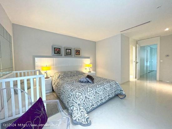 Preciosa villa a 50 metros del mar en Torrevieja la veleta - ALICANTE