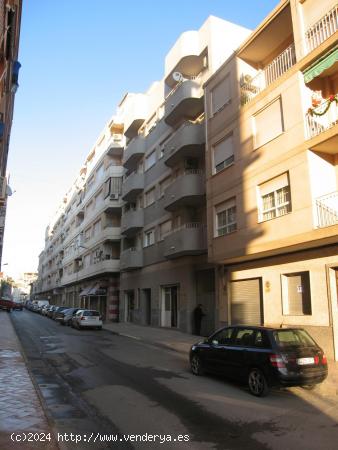 PLAZA DE GARAJE EN VENTA - MONÓVAR (ALICANTE) - ALICANTE