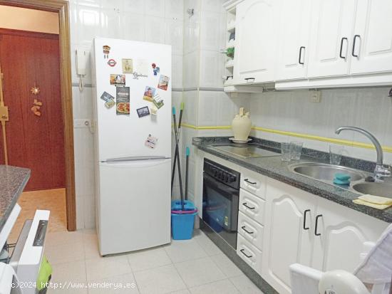 VIVIENDA EN ALMOGAVARES PROXIMA AL VIAL - CORDOBA