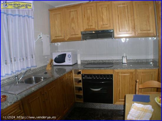 Apartamento amueblado y equipado con garaje en Santomera - MURCIA