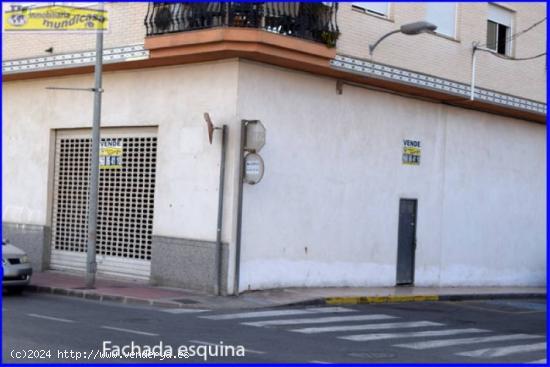 Local comercial en Santomera con gran fachada - MURCIA