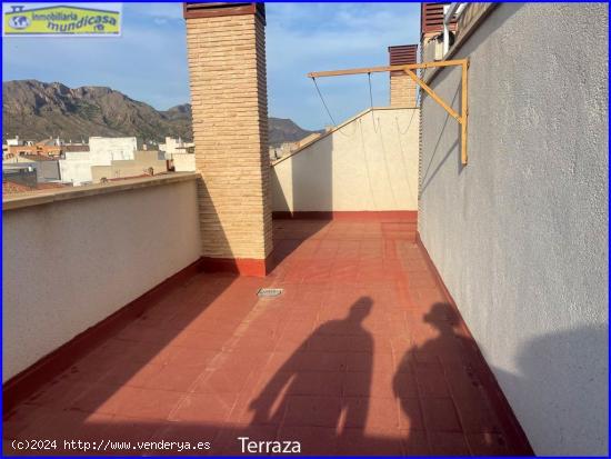 ¡Piso con terraza privada en el corazón de Santomera, no te lo pierdas! 🌞🏠 - MURCIA