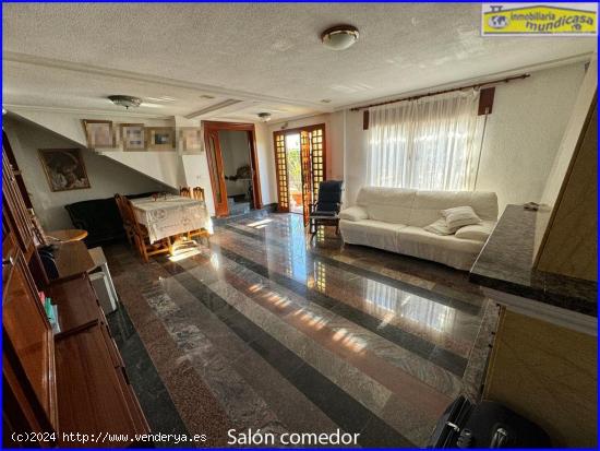 🏡 Casa Tipo Dúplex en Santomera: Amplia propiedad con vistas despejadas y garaje incluido - MURC