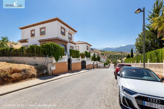 Casa unifamiliar en Huétor Vega - GRANADA