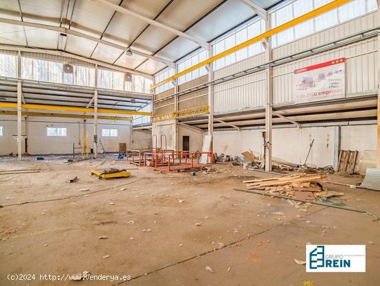 NAVE INDUSTRIAL DE 1.102 M2 EN TALAMANCA DEL JARAMA - MADRID