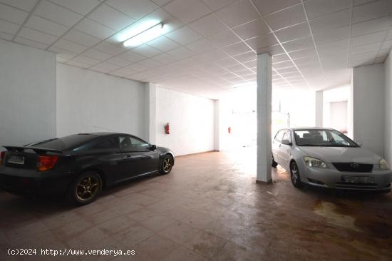 LOCAL COMERCIAL EN VENTA, MEDIA SALA - MURCIA