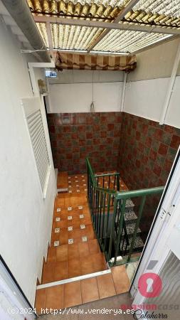 PEQUEÑA CASA EN ZONA ALTA DEL CAMPO DE LA VERDAD - CORDOBA