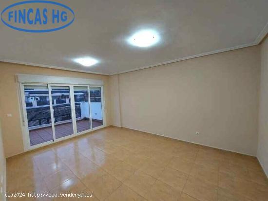 vivienda situada en gran Alacant seminueva. - ALICANTE