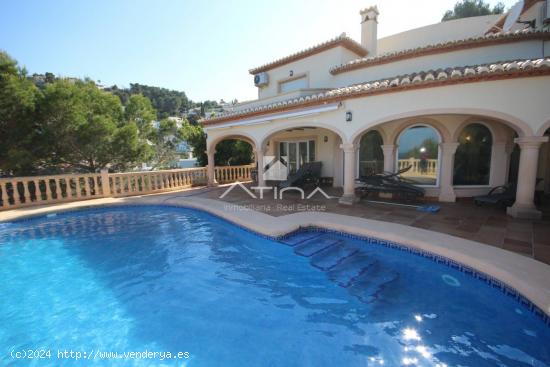 Villa de lujo con excelentes vistas al mar junto a playa La Barraca, Javea. - ALICANTE