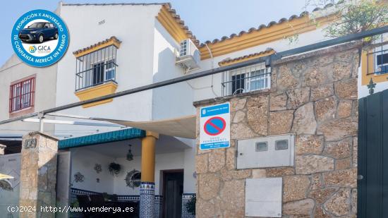 Magnífico Adosado en Avenida de Arcos. Barriada El Rocío - CADIZ