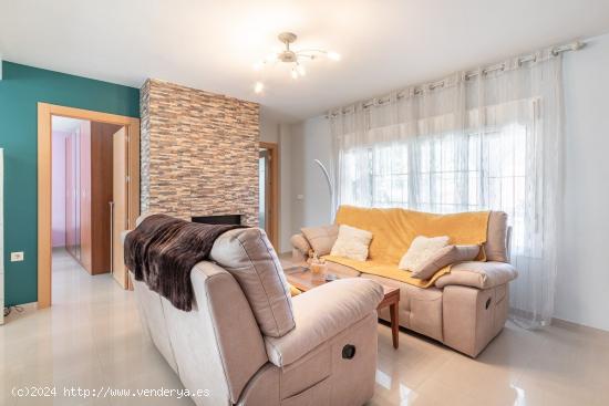 Preciosa vivienda en Huétor Vega - GRANADA