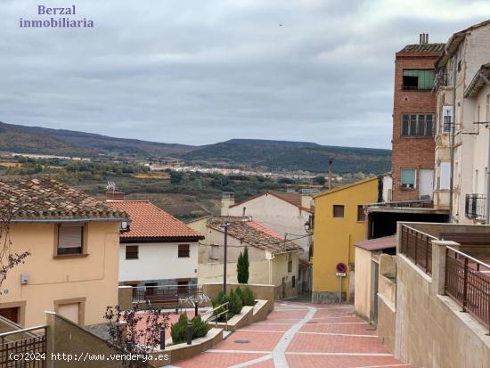 Casa de pueblo en venta en Entrena. Para reformar, con muchas posibilidades - LA RIOJA