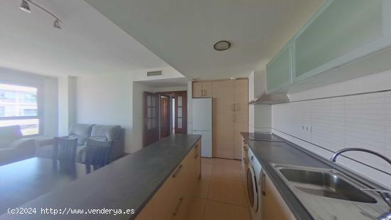 PRECIOSA VIVIENDA SEMINUEVA, JUNTO A RESCATADO Y LIBIA, CON COCEHRA Y PISCINA!!!!! - CORDOBA