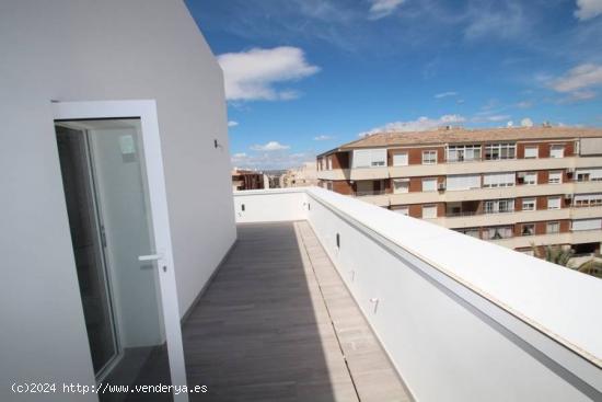 Venta de Edificio en el centro de Torrevieja - ALICANTE