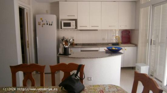 CHALET EN PRIMERA LINEA DE PLAYA EN AZOHIA!! - MURCIA