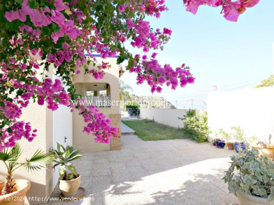 Chalet en venta con vistas al mar en Bolnuevo, Mazarron - MURCIA