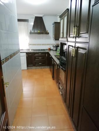 SE VENDE PISO - SEVILLA