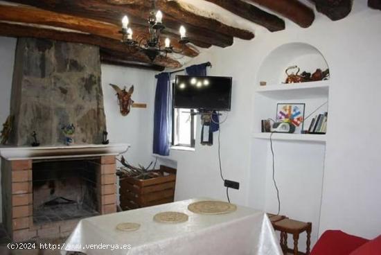 PRECIOSA CASA MUY ACOGEDORA EN LA ALPUJARRA!! - GRANADA