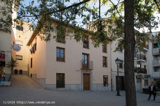 Hospital Real Solar Urbano Plurifamiliar - GRANADA