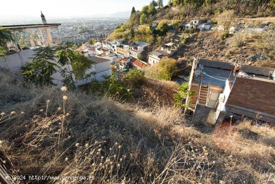 Fantástico solar con alta edificabilidad en Barranco del Abogado - GRANADA