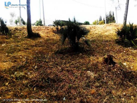 Fantástica Parcela en Canyelles Urb. California - BARCELONA