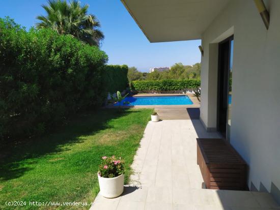 Casa alto standing en Sitges -Levantina- Vistas mar - BARCELONA