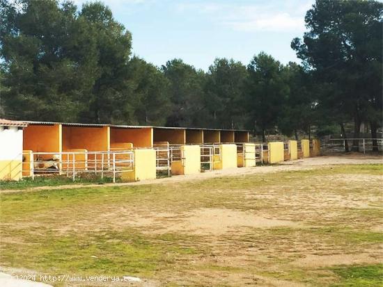 Fantástica Finca Rústica para Caballos en Castellet i la Gornal - BARCELONA