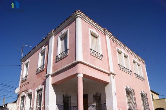 CASA EN VENTA EN BENIEL - MURCIA