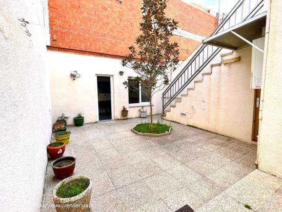 CASA EN VENDA A TRANQUILA ZONA DE PERE PARRES - BARCELONA