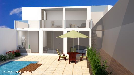 Vivienda de diseño, salón, cocina, 4 habitaciones, 2 baños, aseo, gran patio y piscina. - SEVILLA