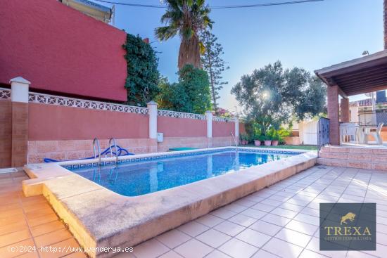 Se Vende en Aguadulce Almeria - ALMERIA